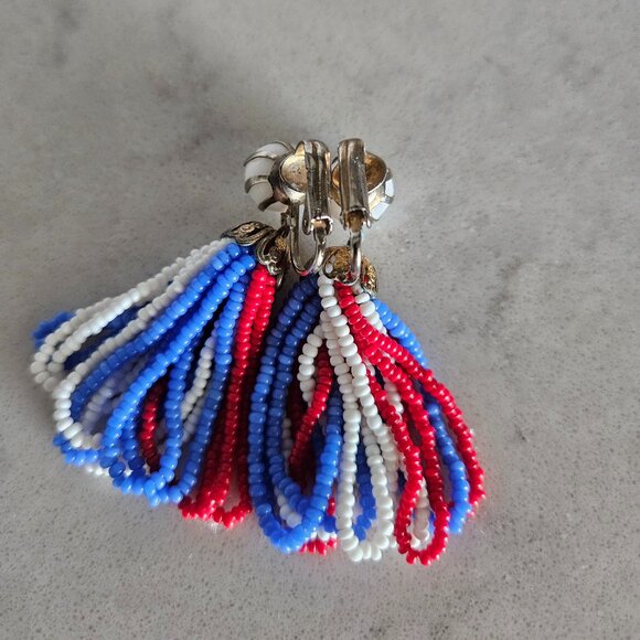 RED, WHITE, AND BLUE BEADED DANGLE CLIP-ON EARRINGS - Picture 12 of 14